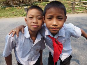 糸つなぎ隊員おいなり旅レポート～ラオス編～